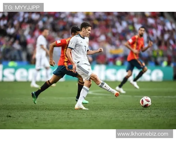 足球明星场外生活精彩瞬间合集尽享他们的真实与魅力